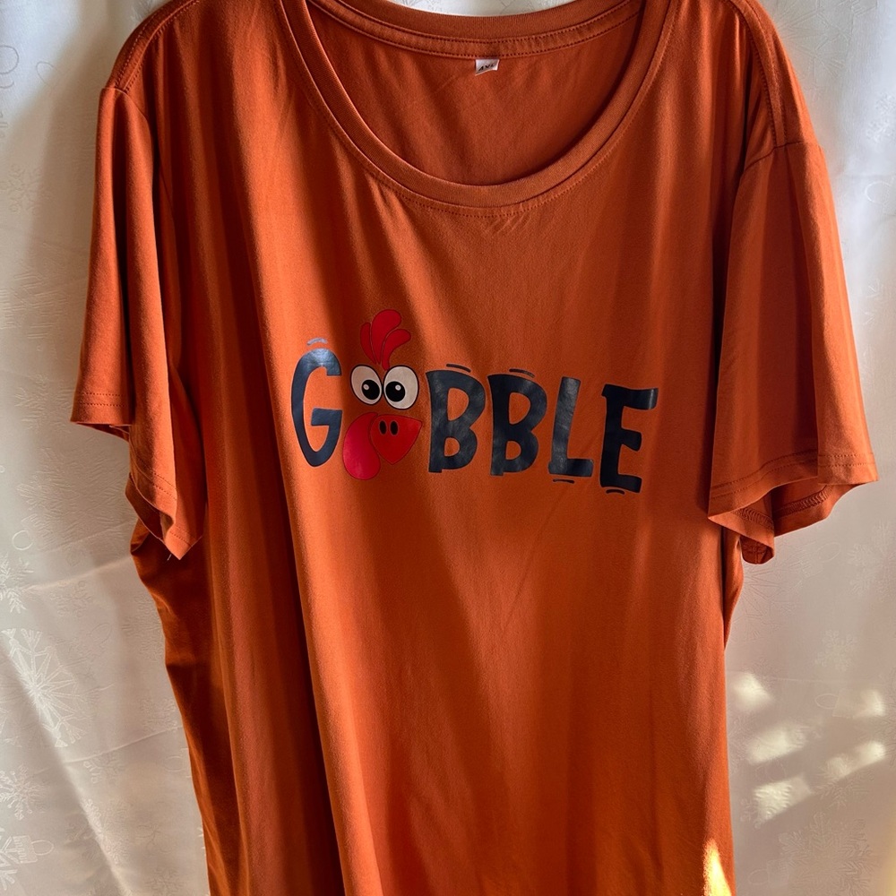 Gobble Women's Orange Short Sleeve Tee